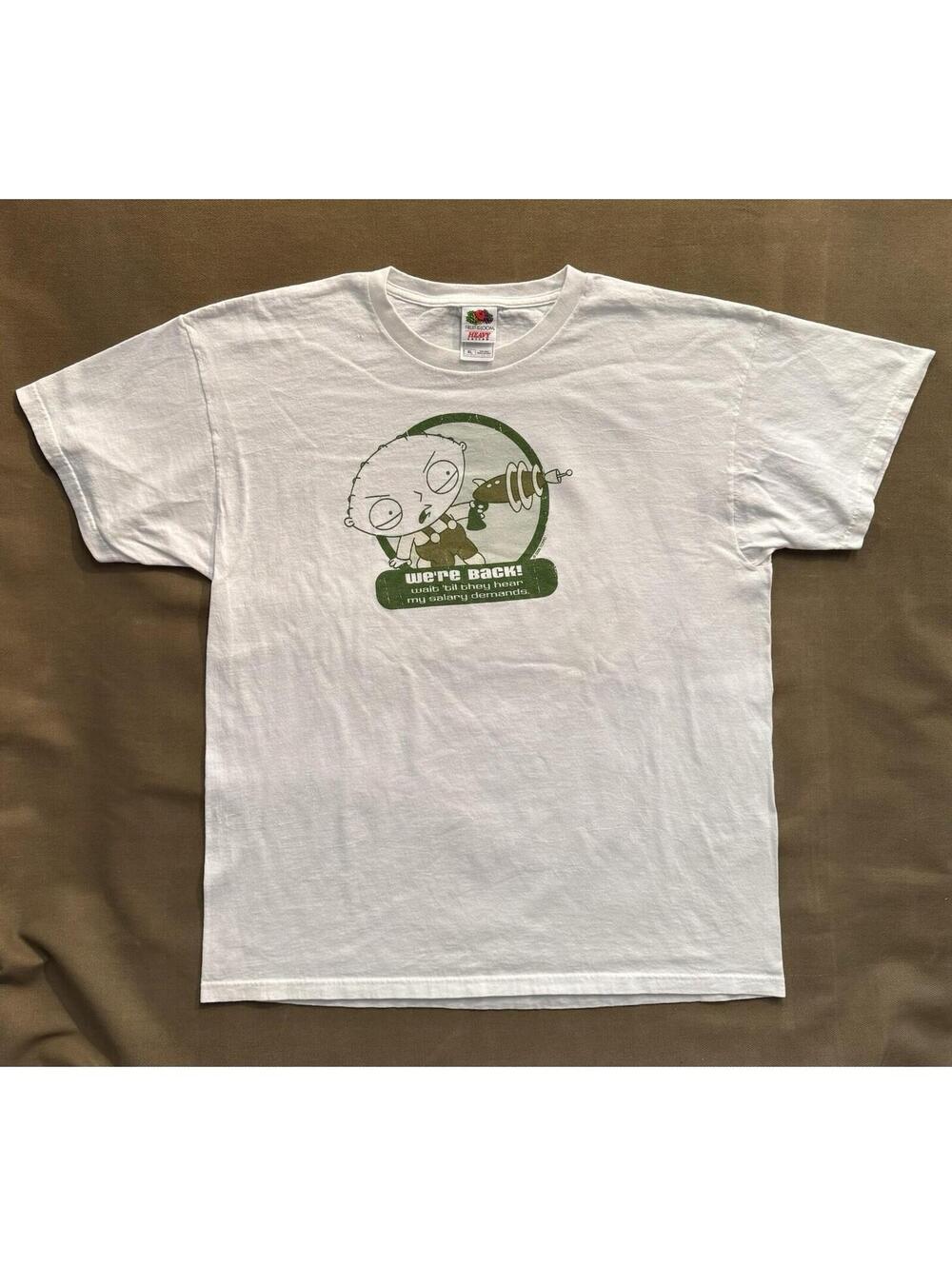 Vintage Y2K Family Guy Stewie Ray Gun We're Back White T-Shirt XL